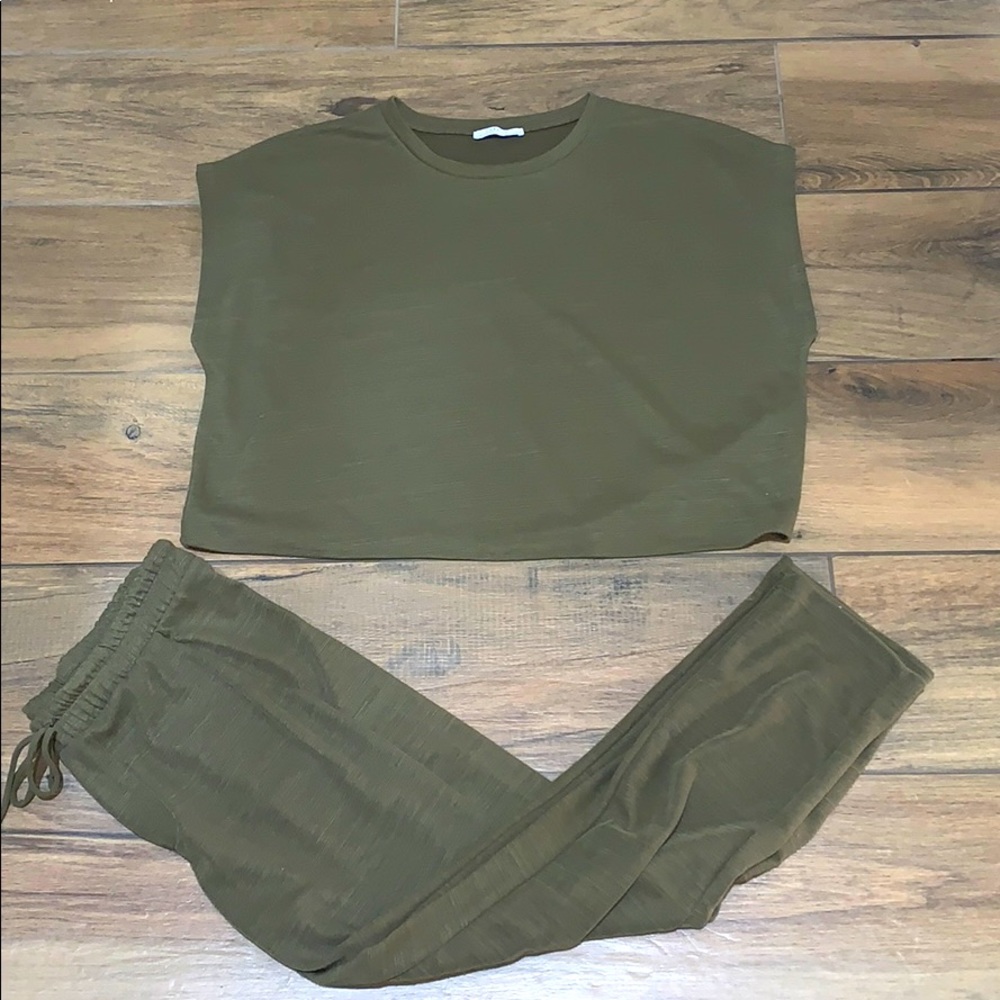 Zara Olive Green Two-Piece Lounge Set